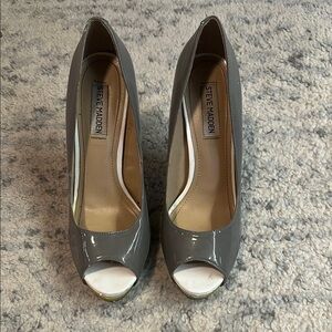 Steve Madden Gray Peep Toe Heels